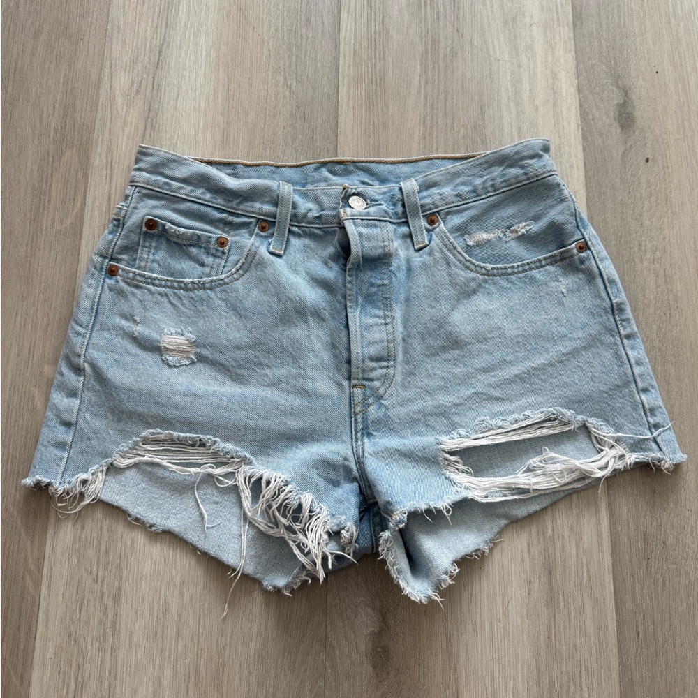 501 Levi’s Shorts